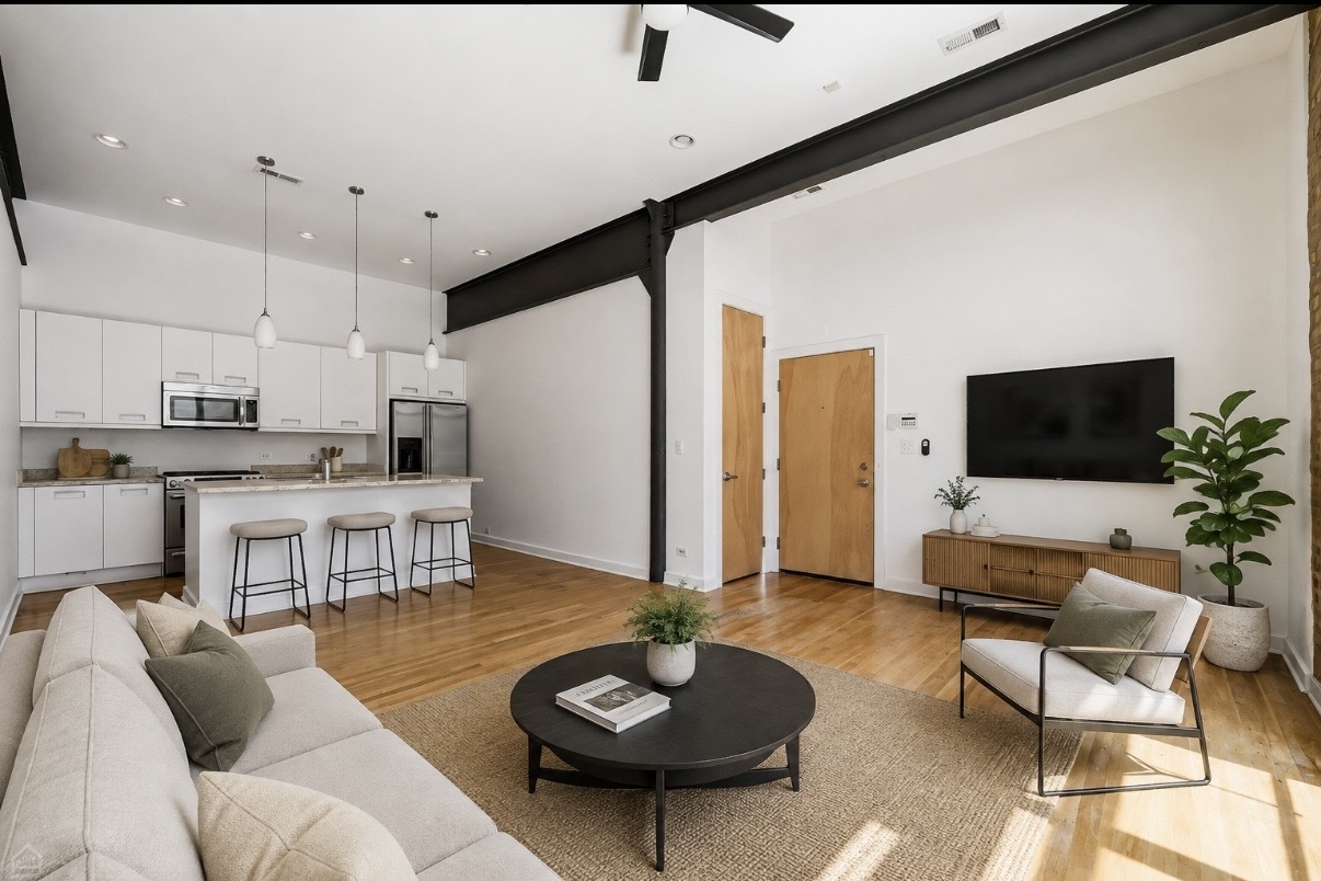 2105 W Concord Place Unit: 4
