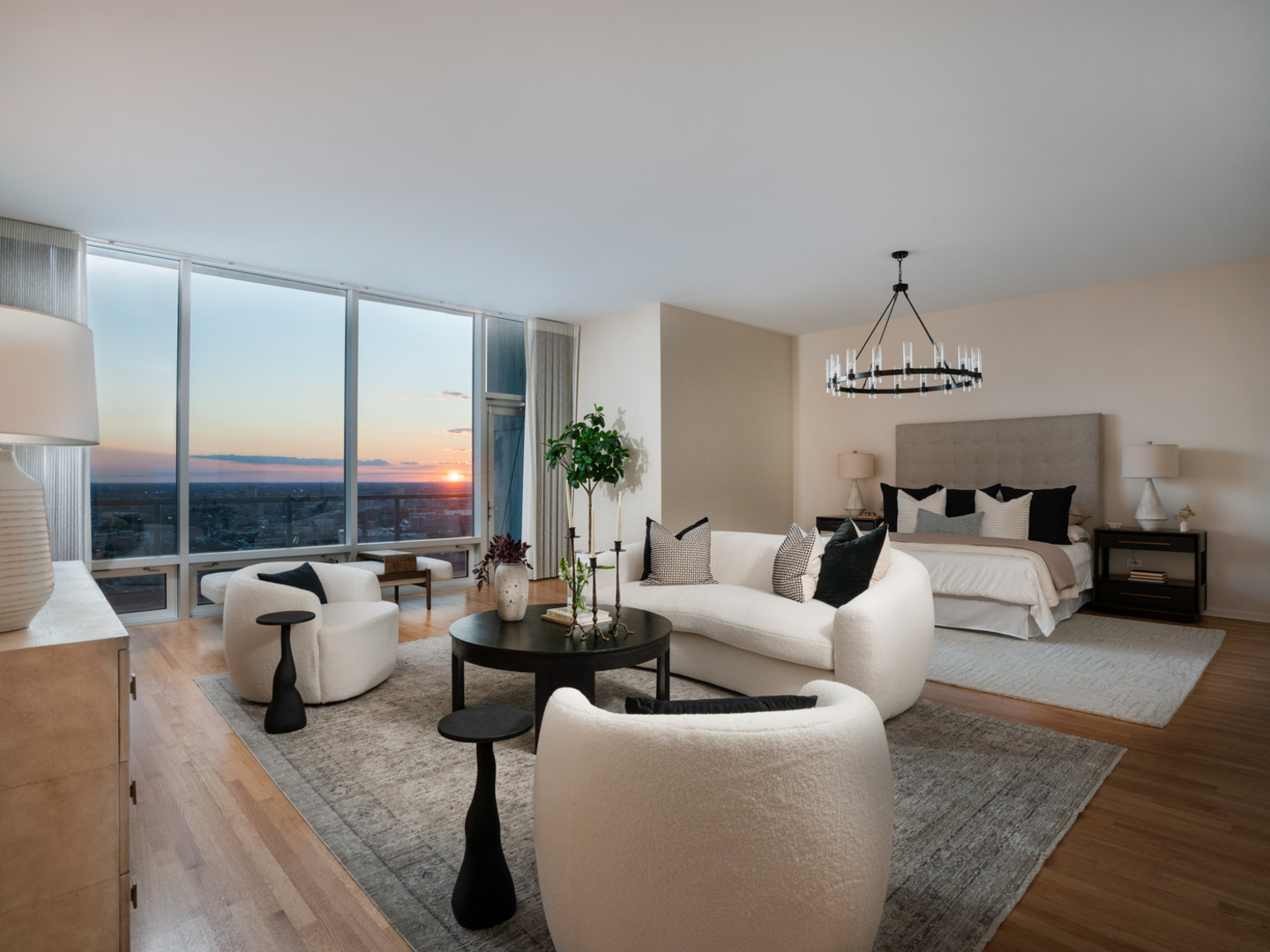 500 W Superior Street Unit: 2401