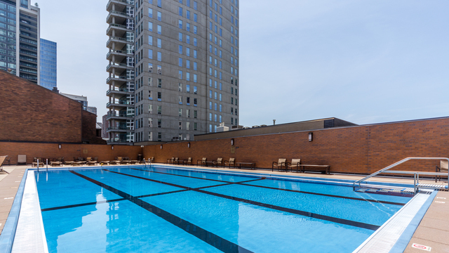 1030 N State Street Unit: 28H