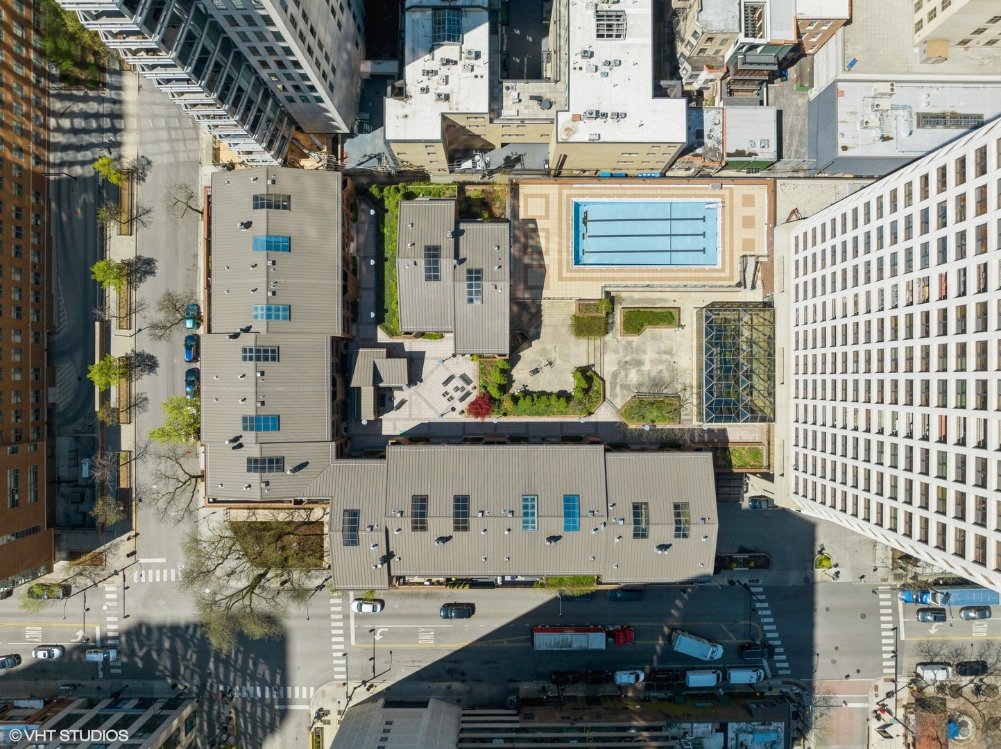 1030 N State Street Unit: 28H