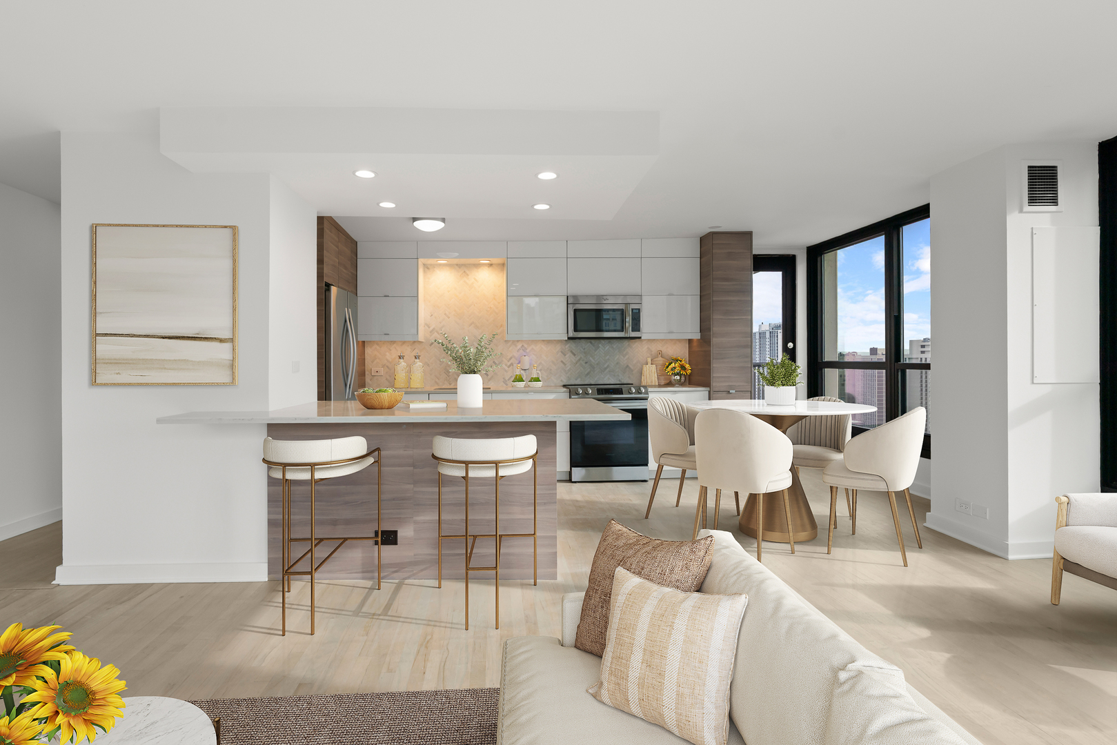 1030 N State Street Unit: 28H