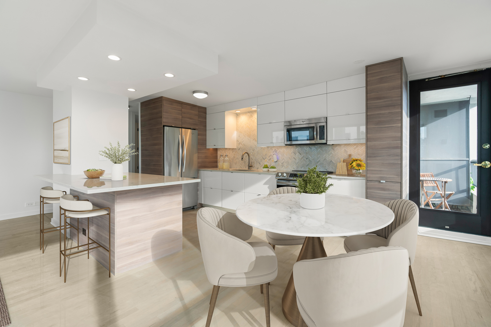 1030 N State Street Unit: 28H