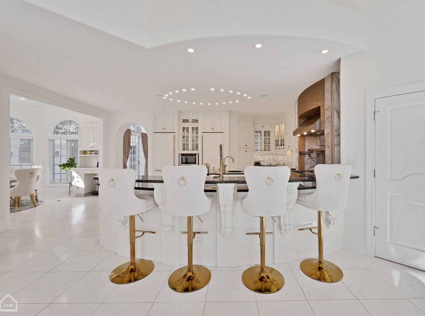 355 Flagg Court