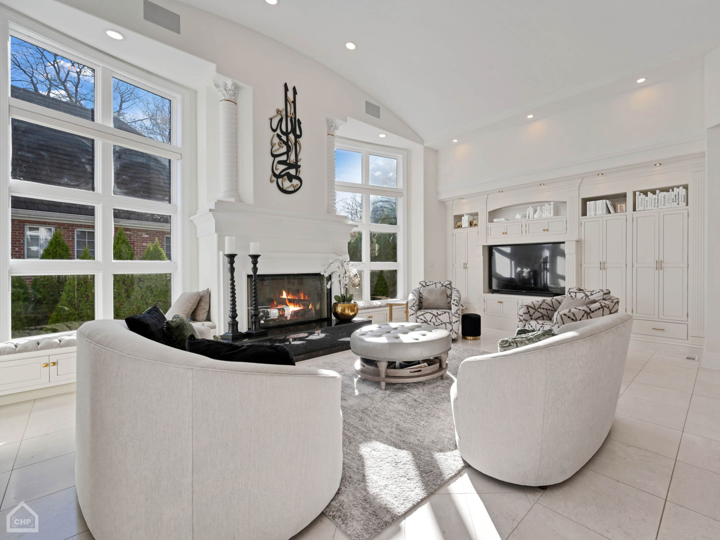 355 Flagg Court