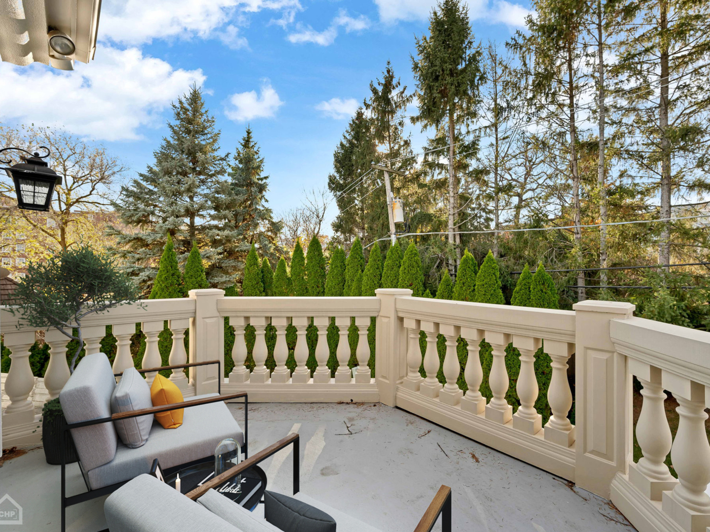 355 Flagg Court