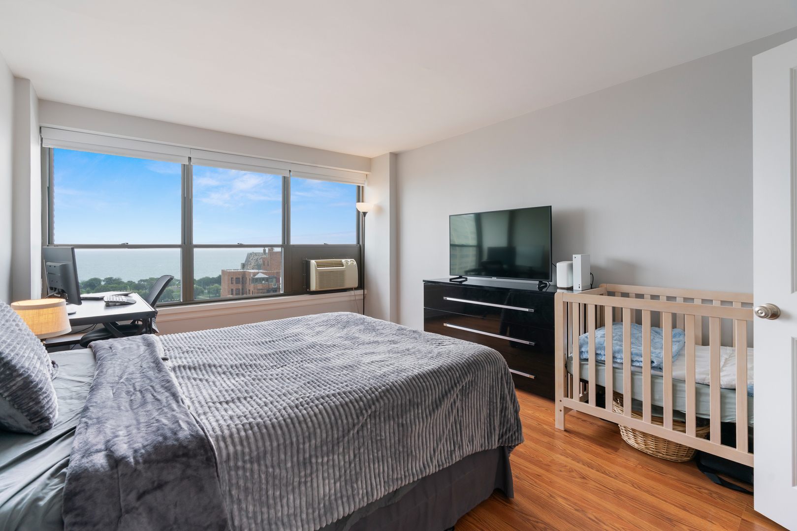 2930 N Sheridan Road Unit: 2108