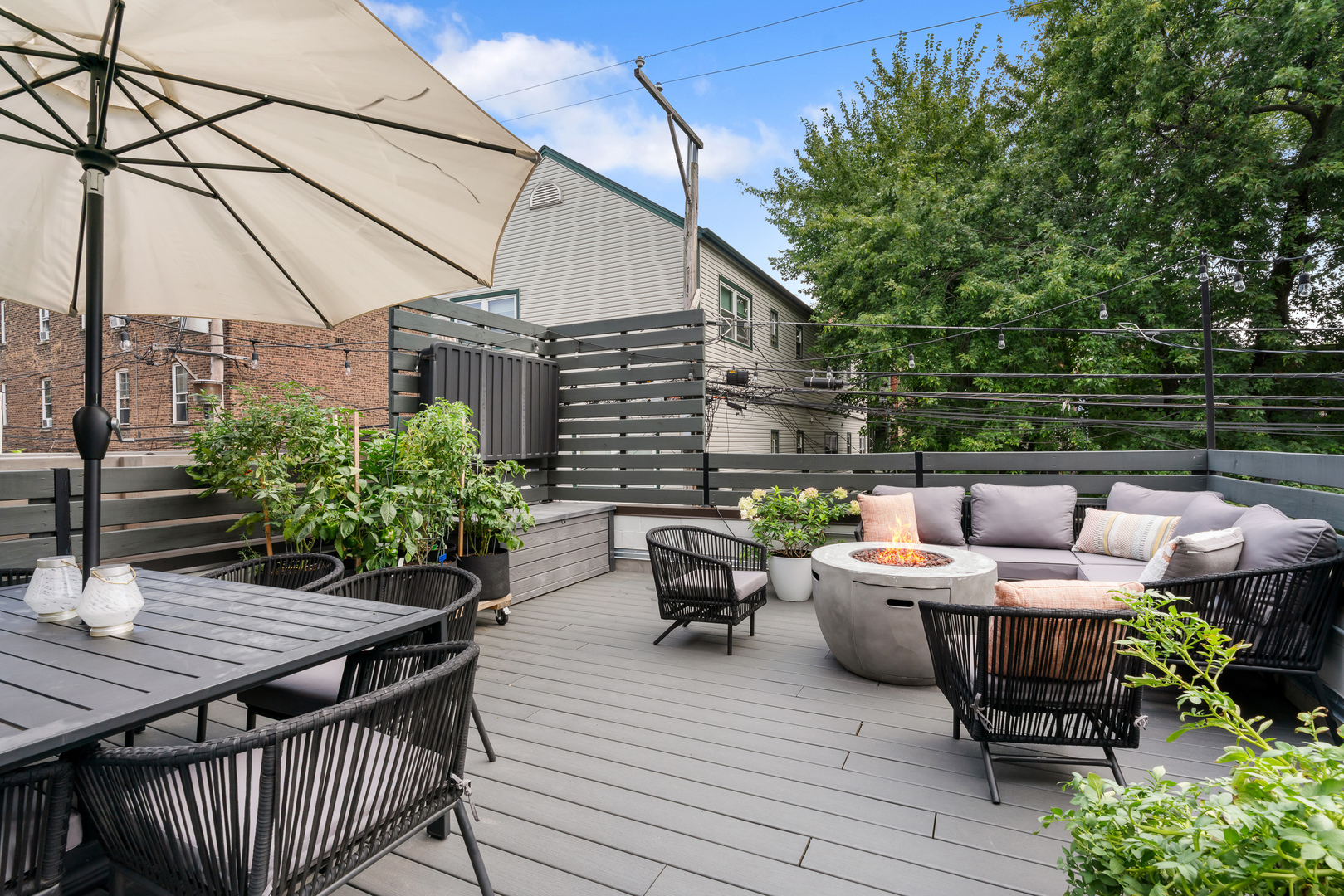1459 W Superior Street Unit: 1E