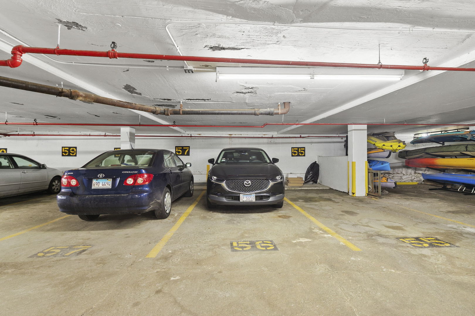 5901 N Sheridan Road Unit: 13F