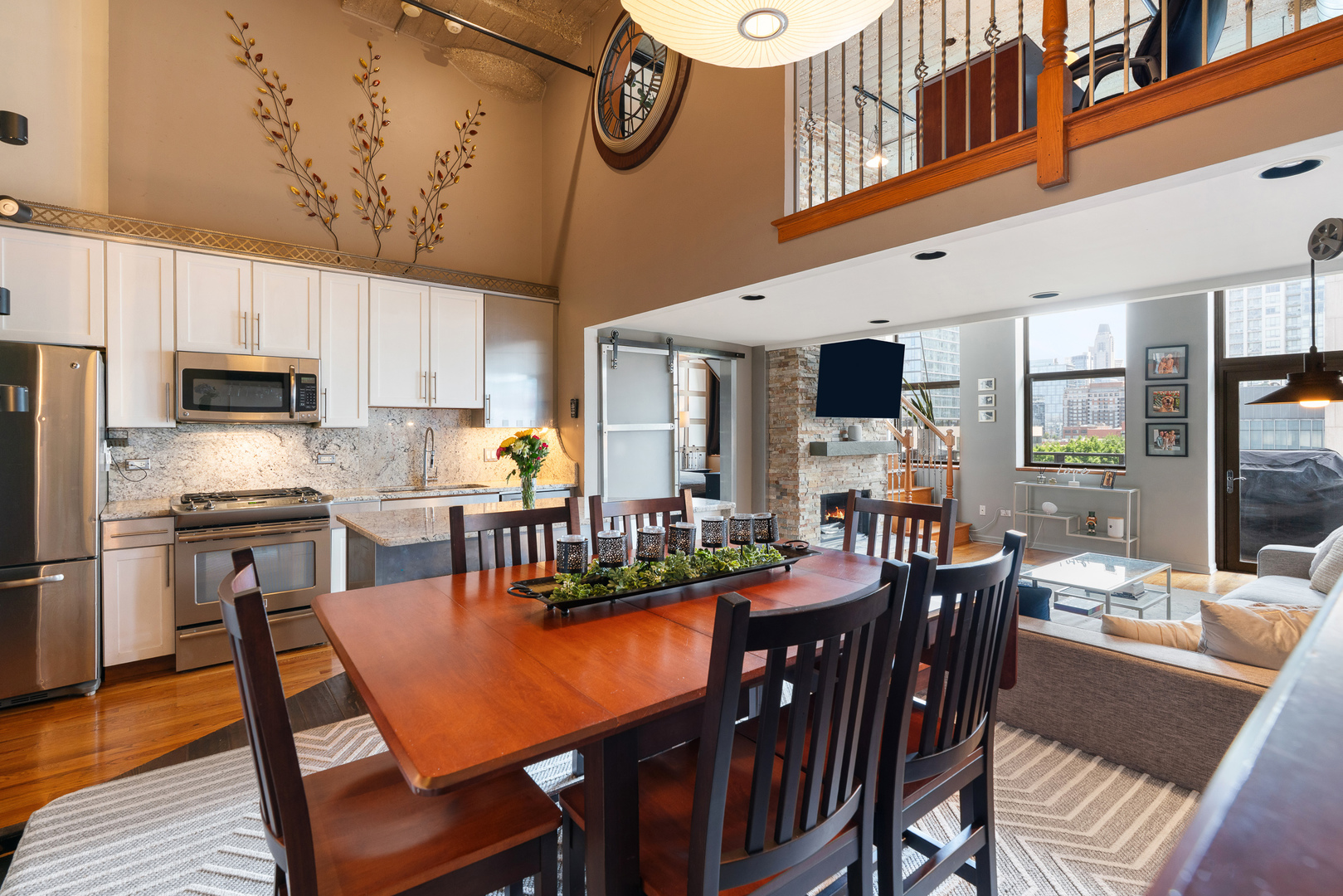 758 N Larrabee Street Unit: 418