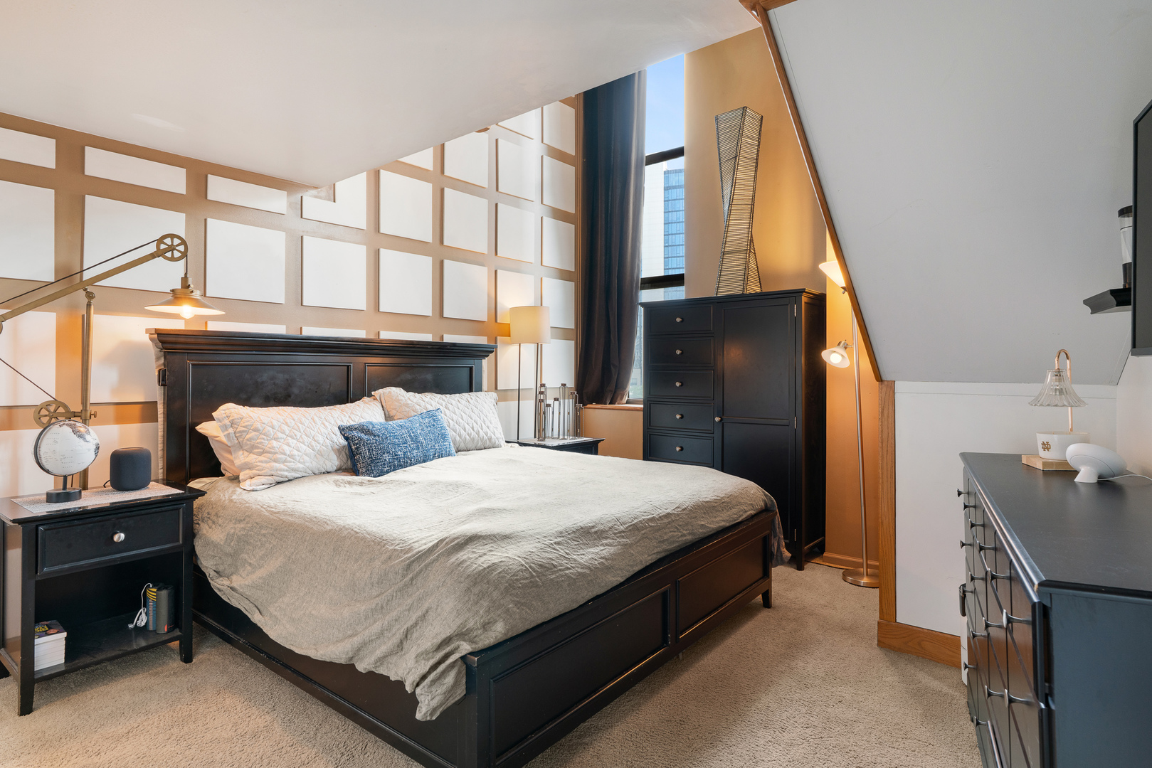 758 N Larrabee Street Unit: 418