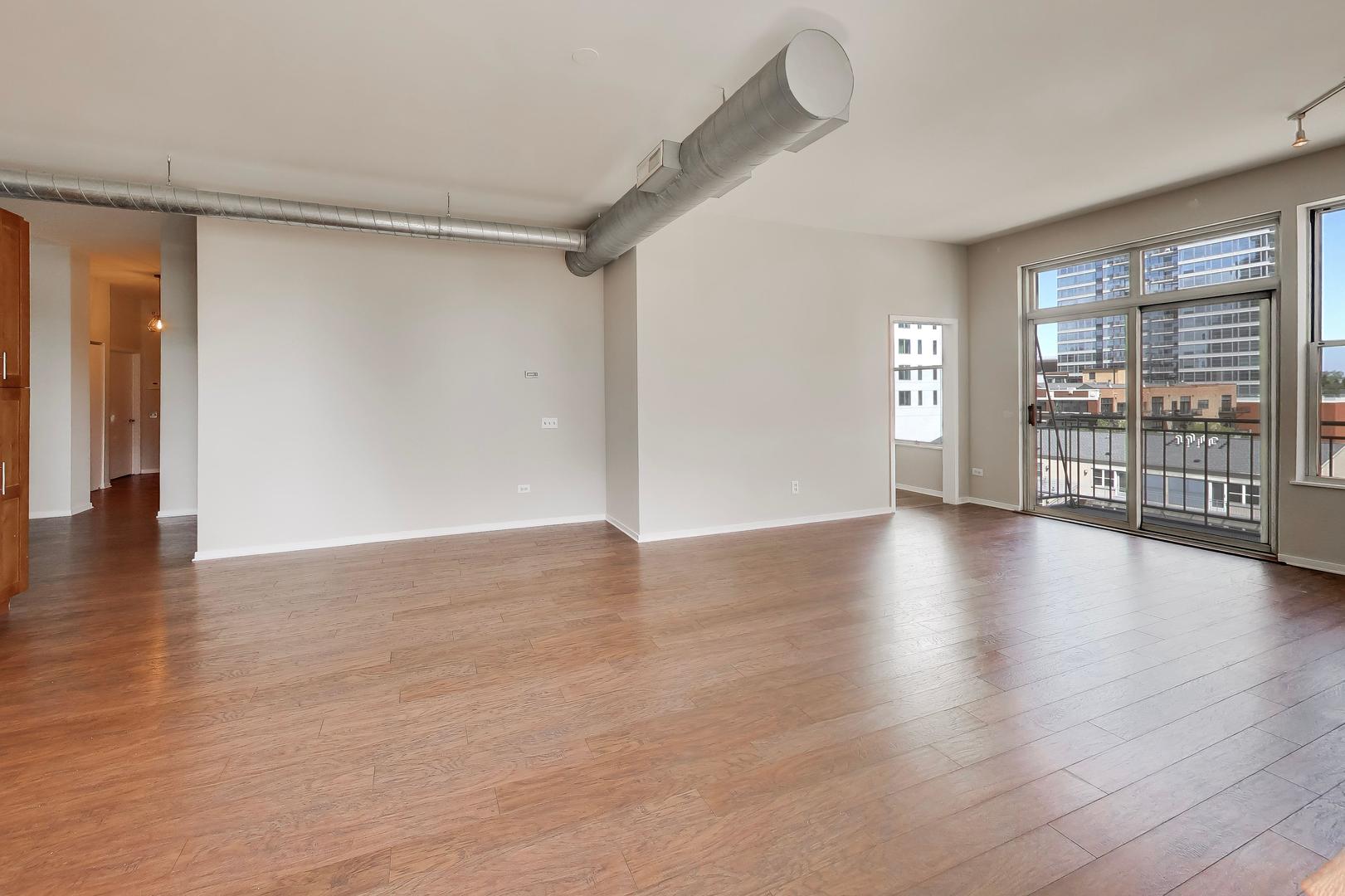 1631 S MICHIGAN Avenue Unit: 506