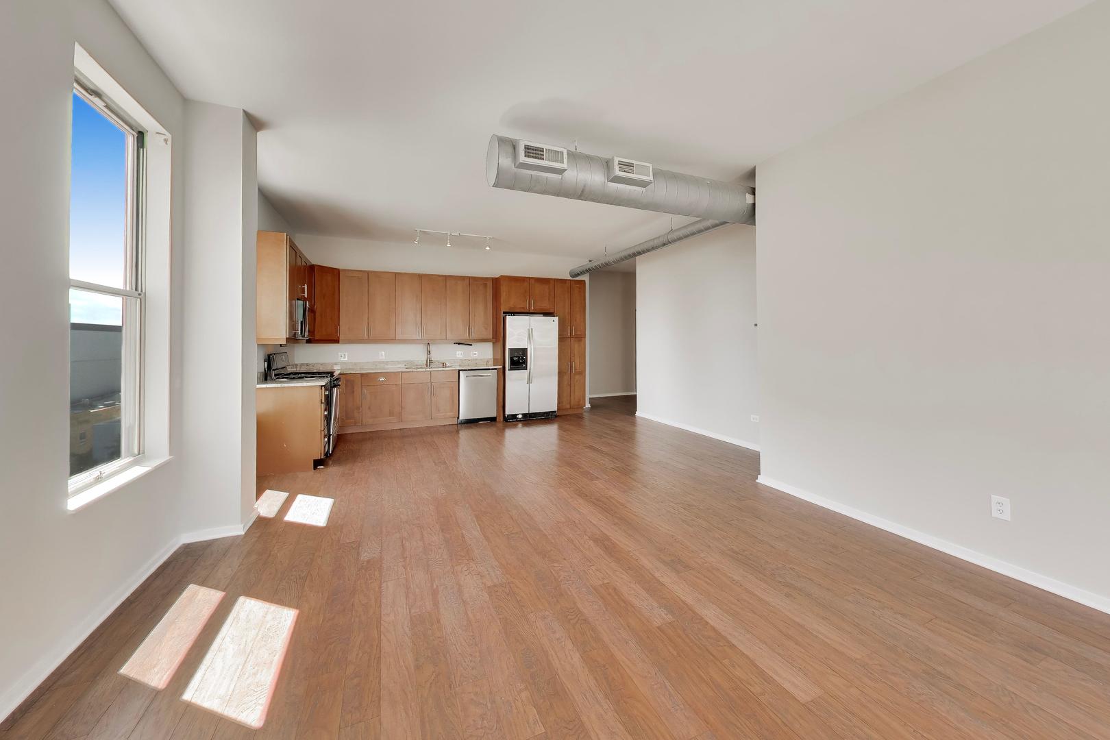 1631 S MICHIGAN Avenue Unit: 506