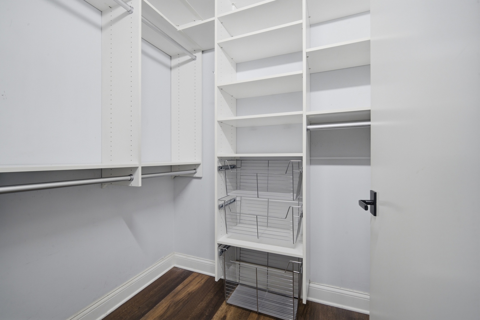 901 W Madison Street Unit: 919