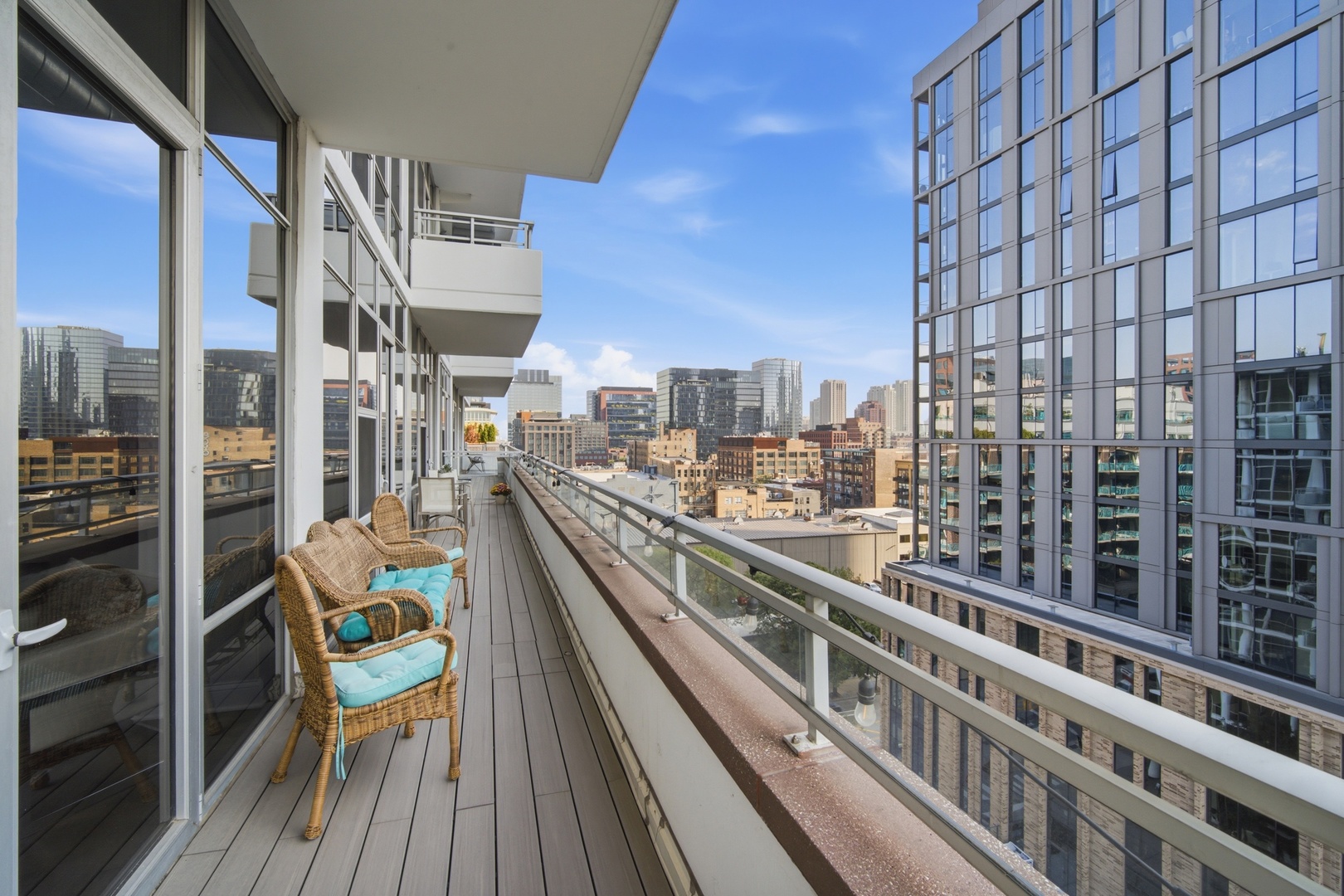 901 W Madison Street Unit: 919