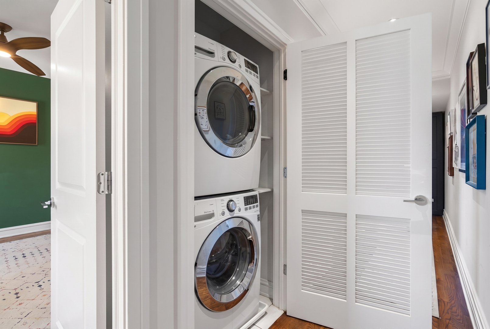 2506 N Rockwell Street Unit: 3N