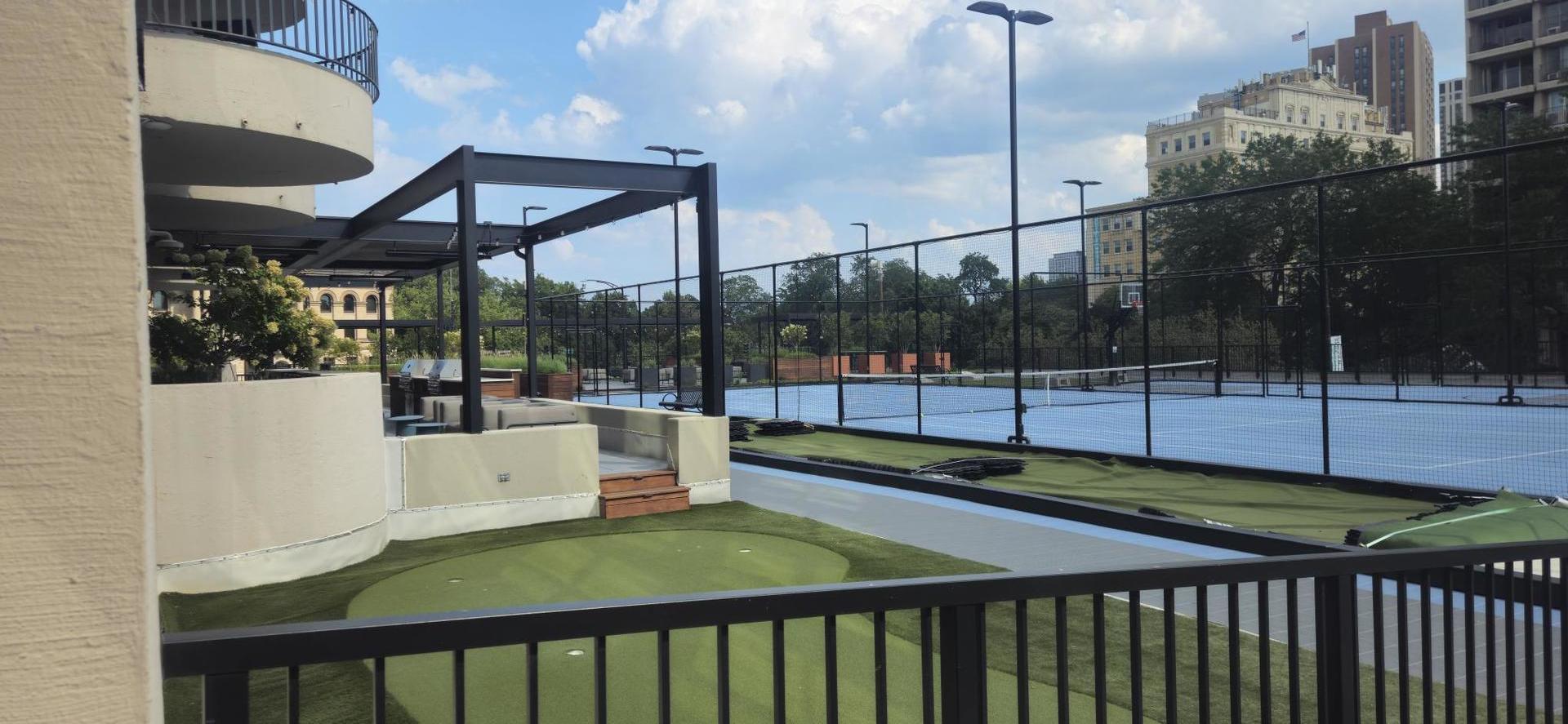 2020 N Lincoln Park West N Unit: 20D