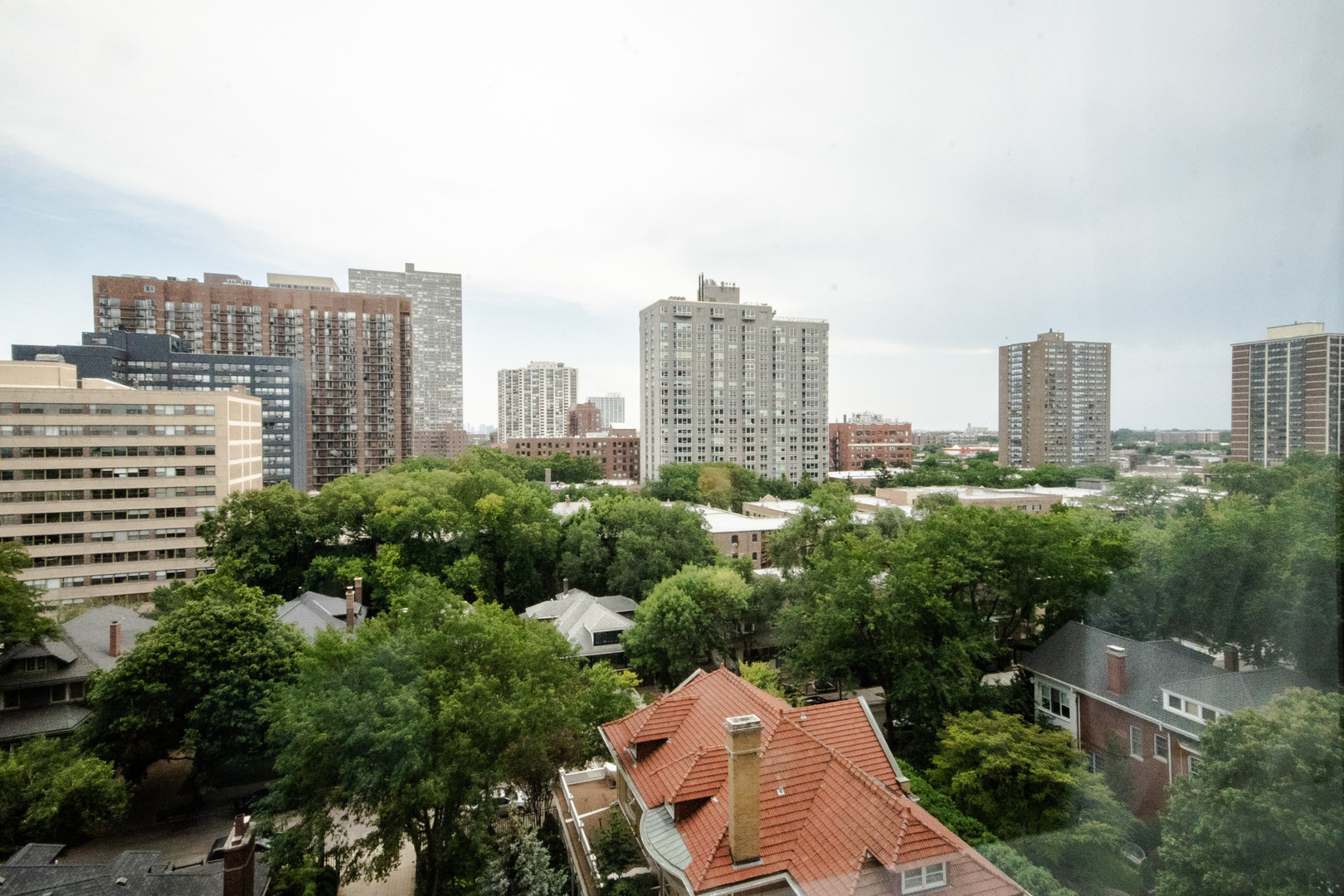 4250 N Marine Drive Unit: 1010