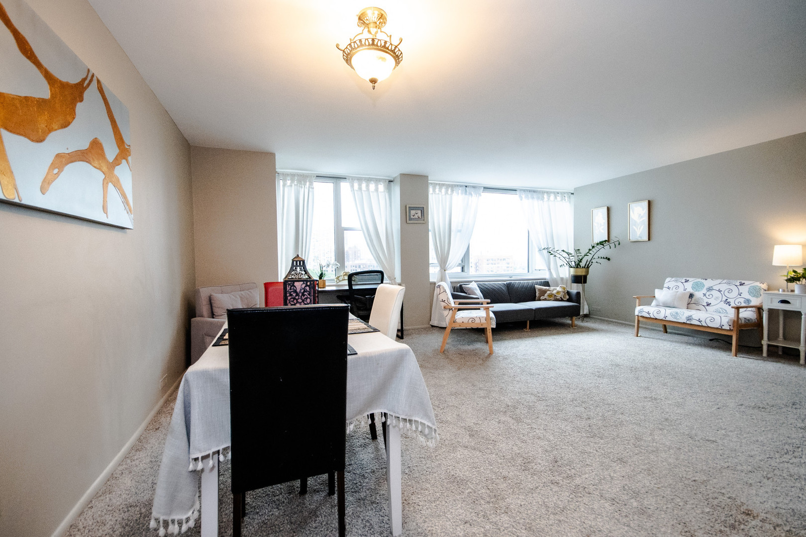 4250 N Marine Drive Unit: 1010