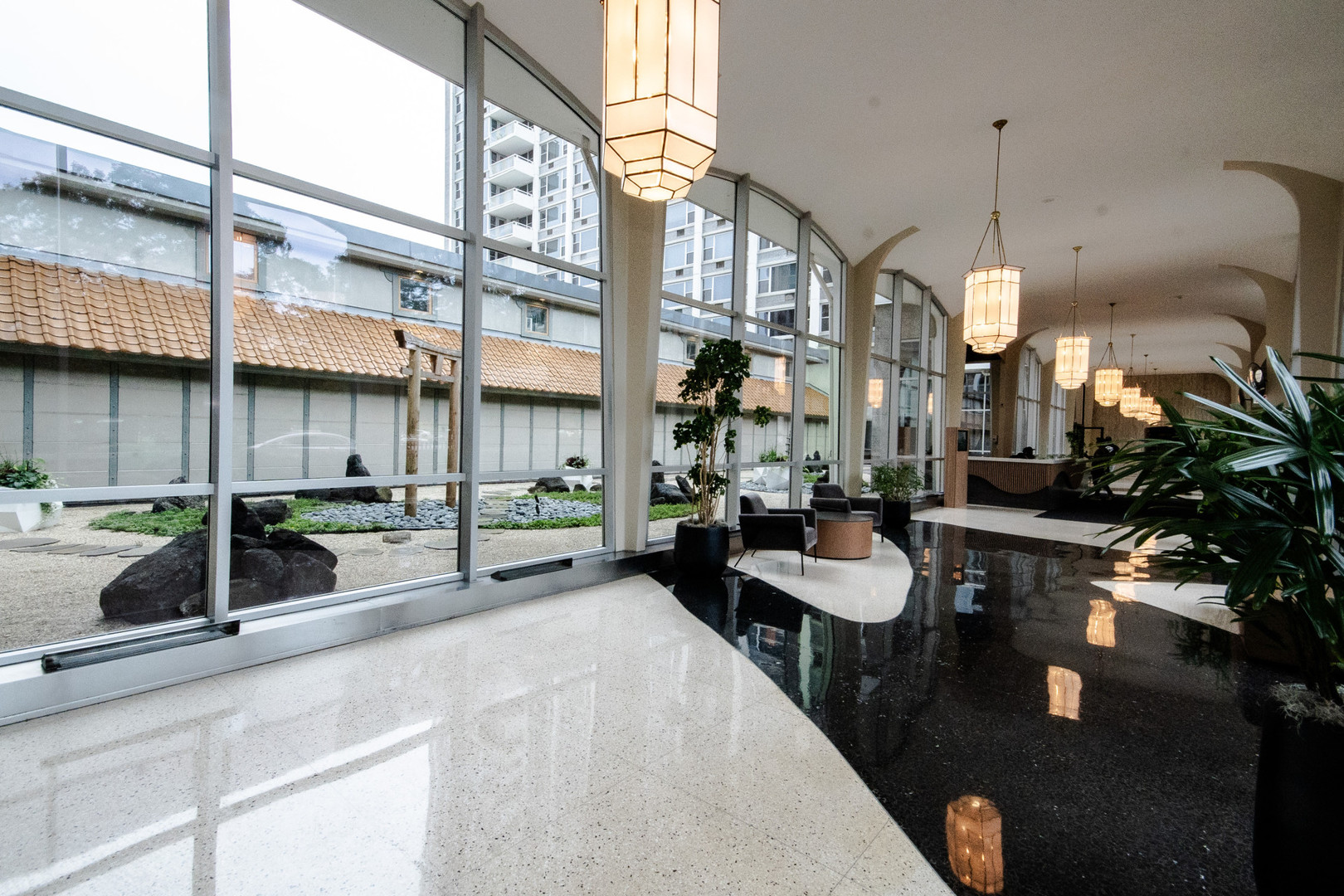 4250 N Marine Drive Unit: 1010