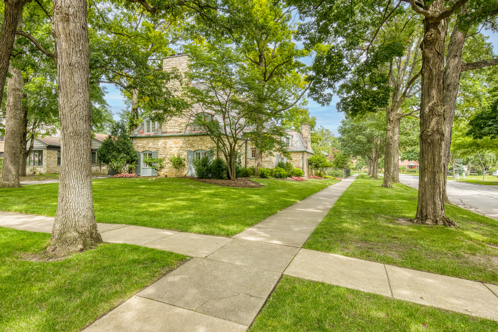 1339 Forest Avenue