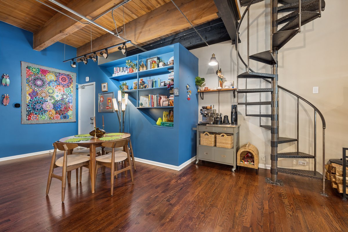 22 N MORGAN Street Unit: 204