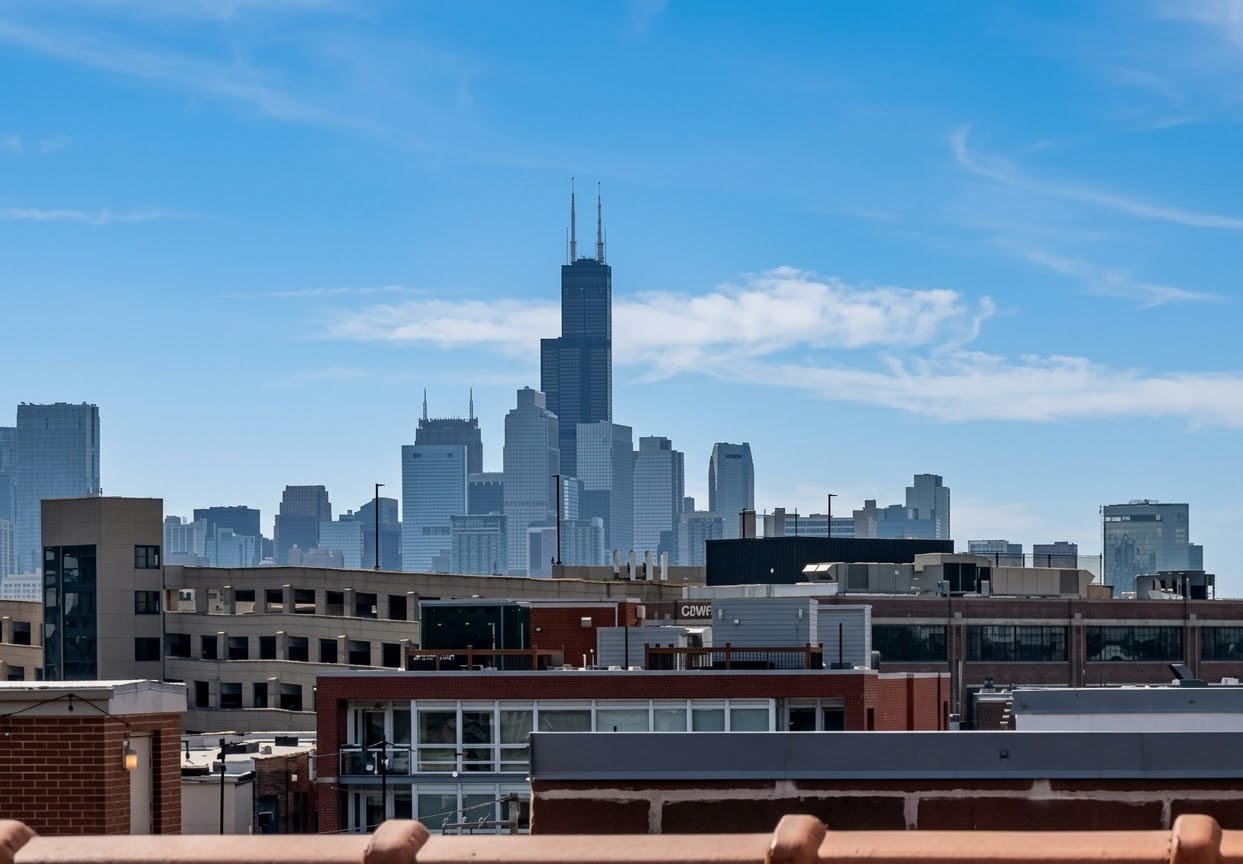 2507 N Halsted Street Unit: 4