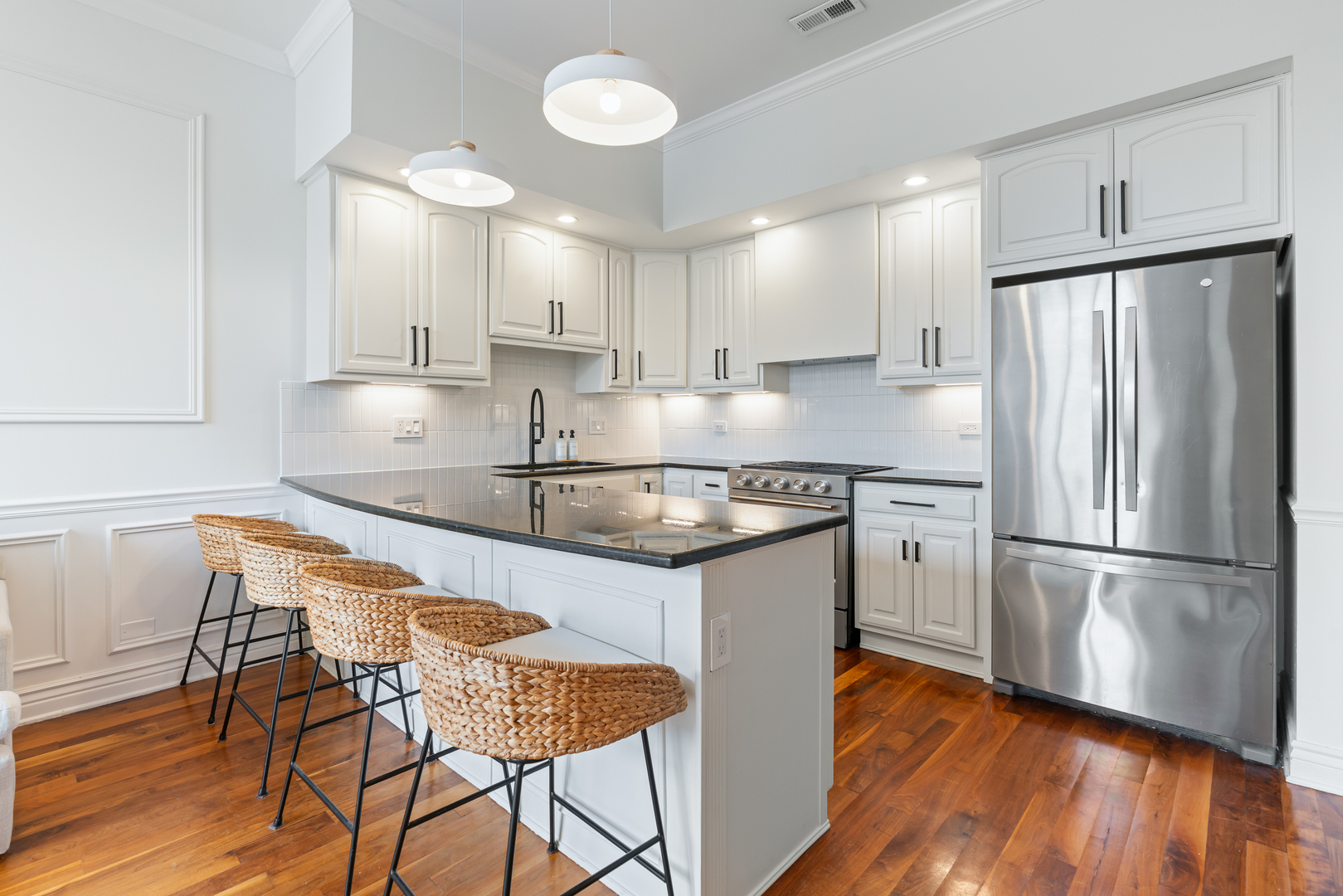 2507 N Halsted Street Unit: 4