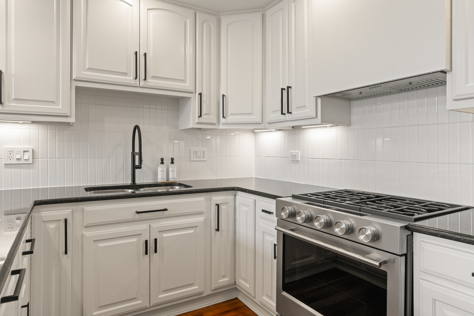 2507 N Halsted Street Unit: 4