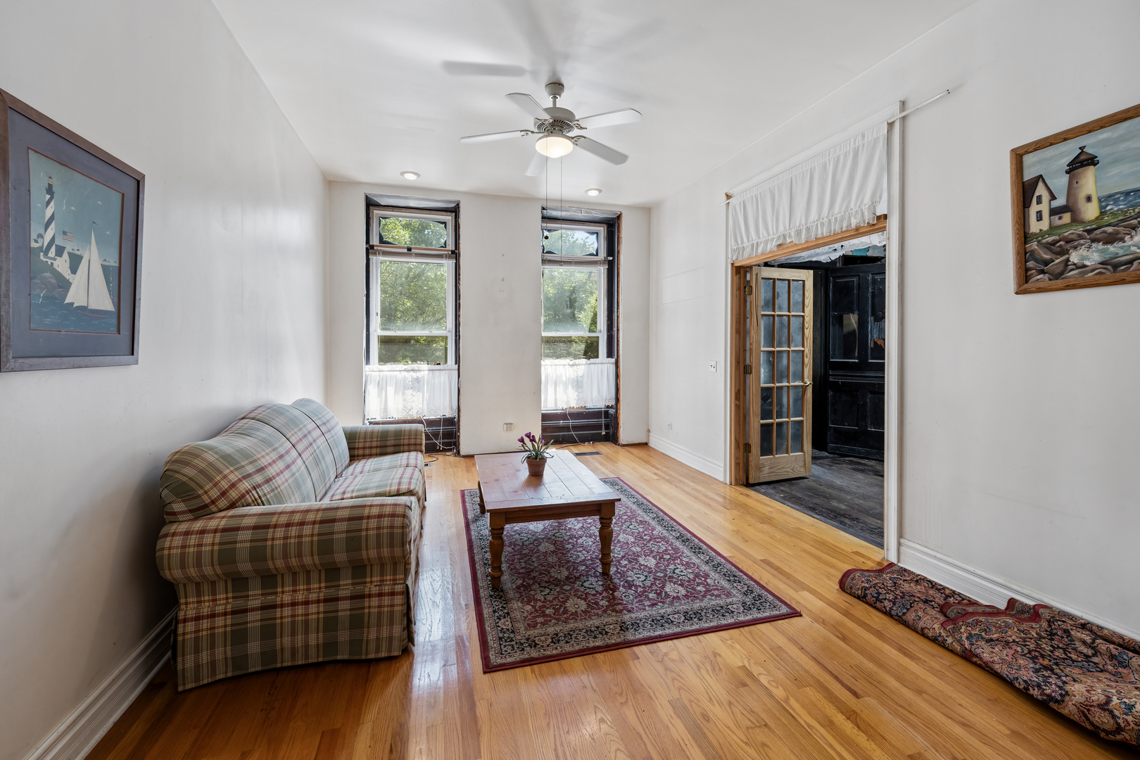 2050 W Monroe Street