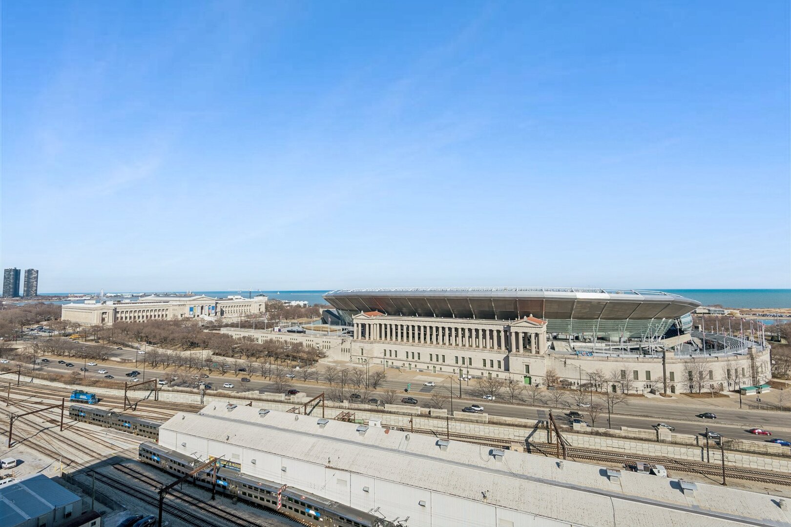 1515 S Prairie Avenue Unit: 914