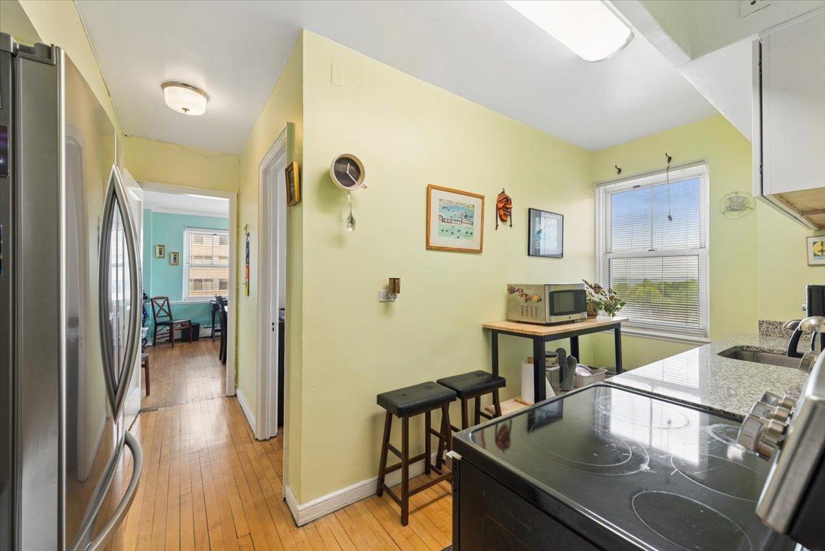 5555 N Sheridan Road Unit: 515