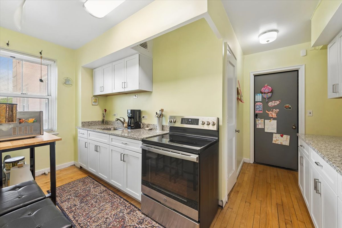 5555 N Sheridan Road Unit: 515
