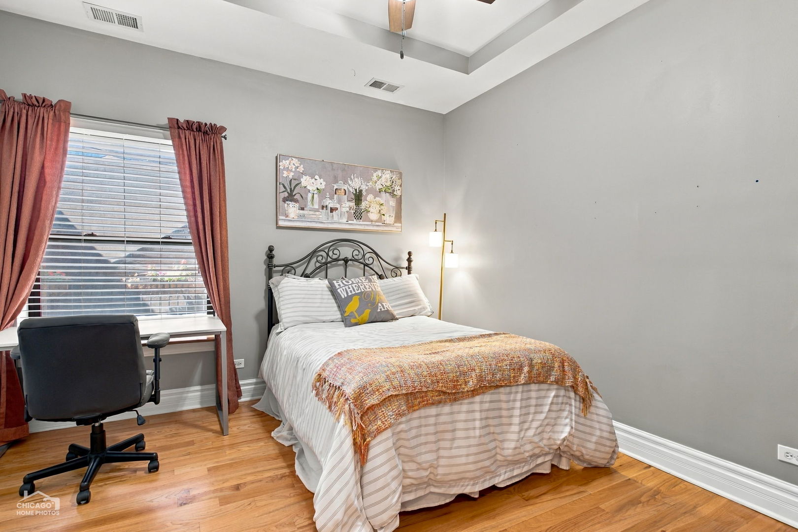 746 W Cornelia Avenue Unit: 3W