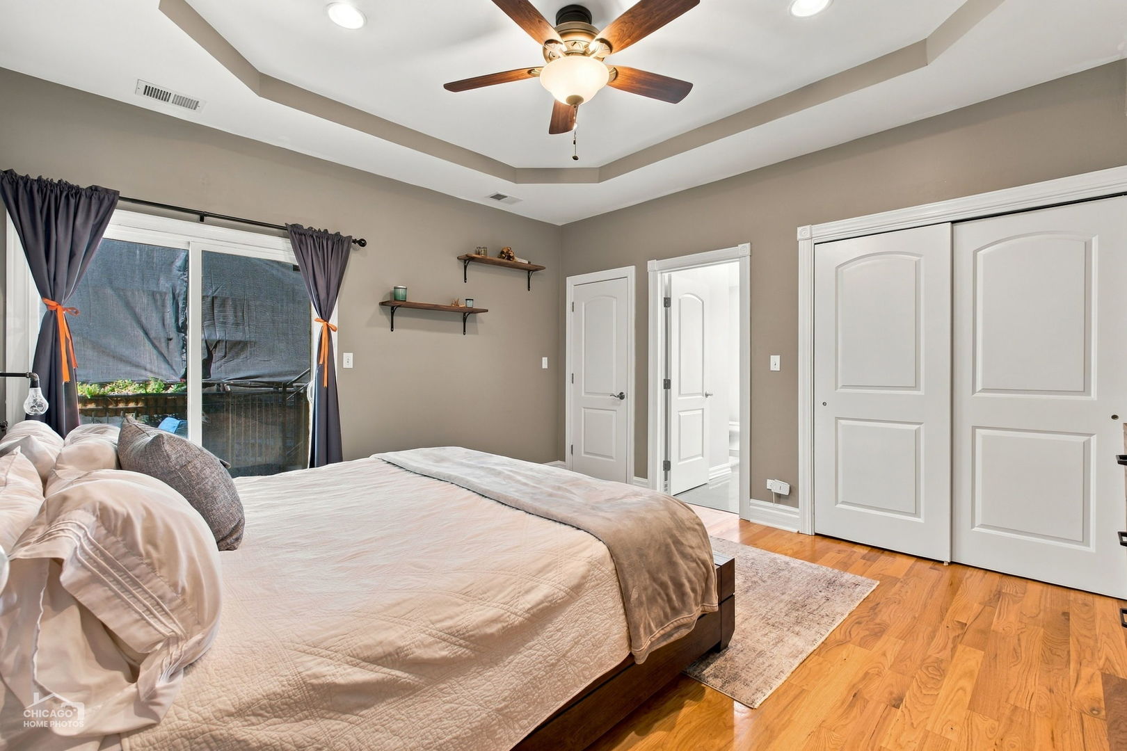 746 W Cornelia Avenue Unit: 3W
