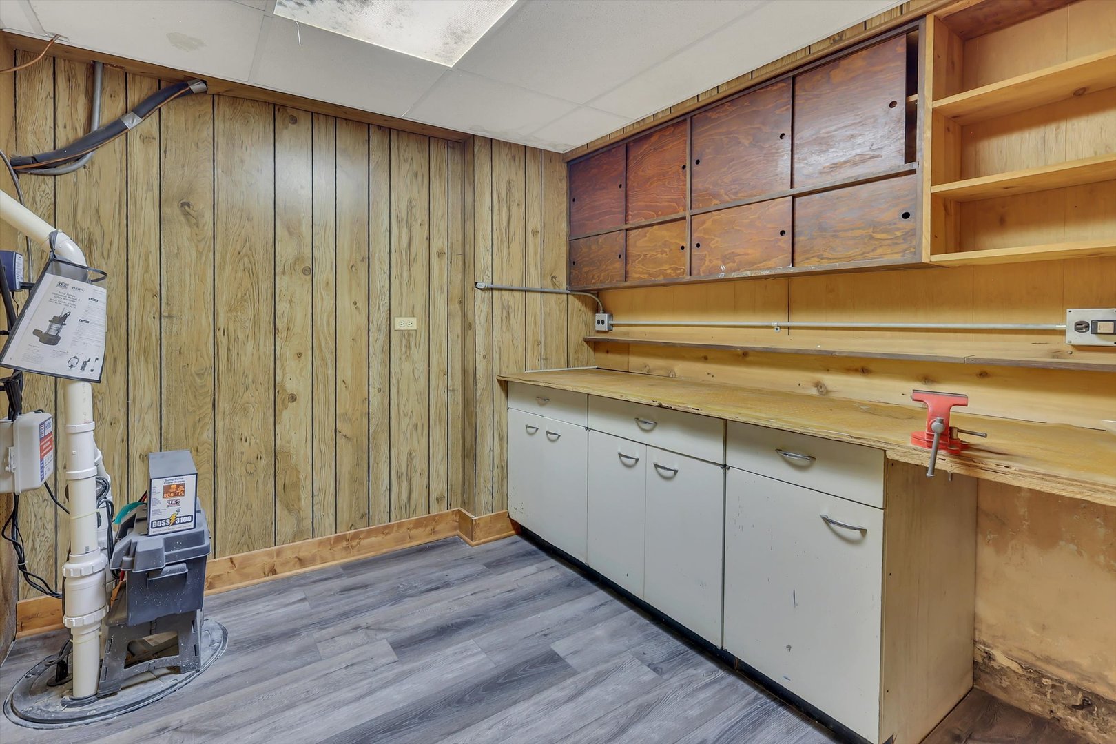 1034 N La Salle Drive