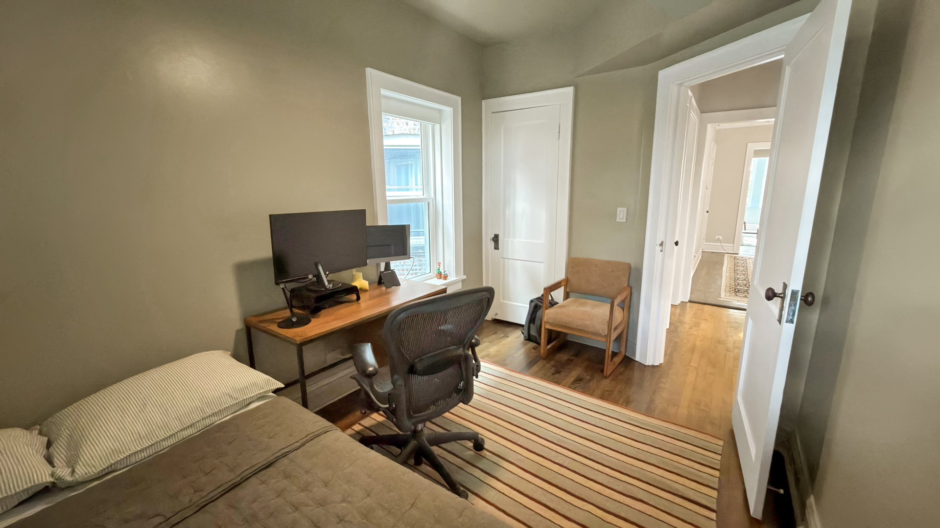 2617 W Leland Avenue Unit: 2