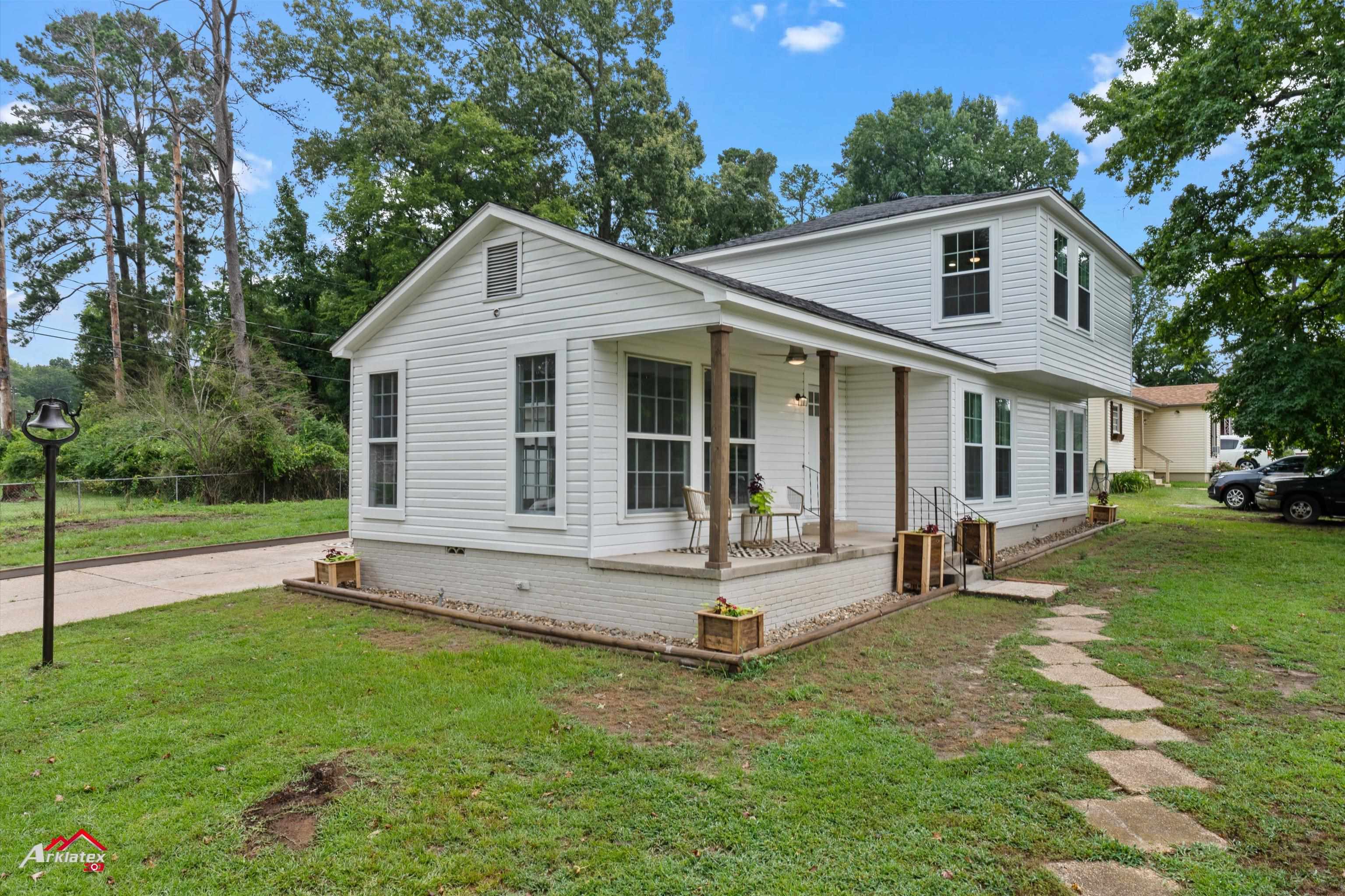 3 Buena Vista Drive