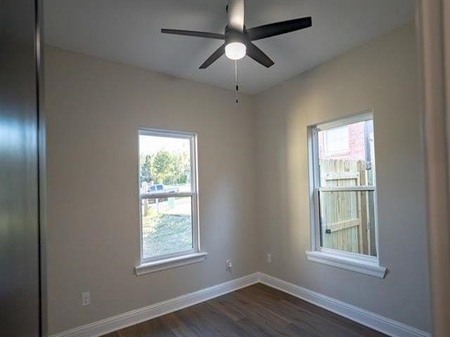 703 Bluebonnet Ln