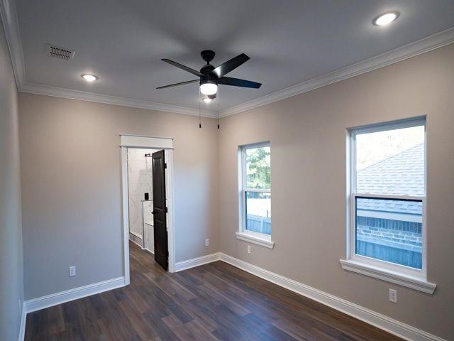703 Bluebonnet Ln