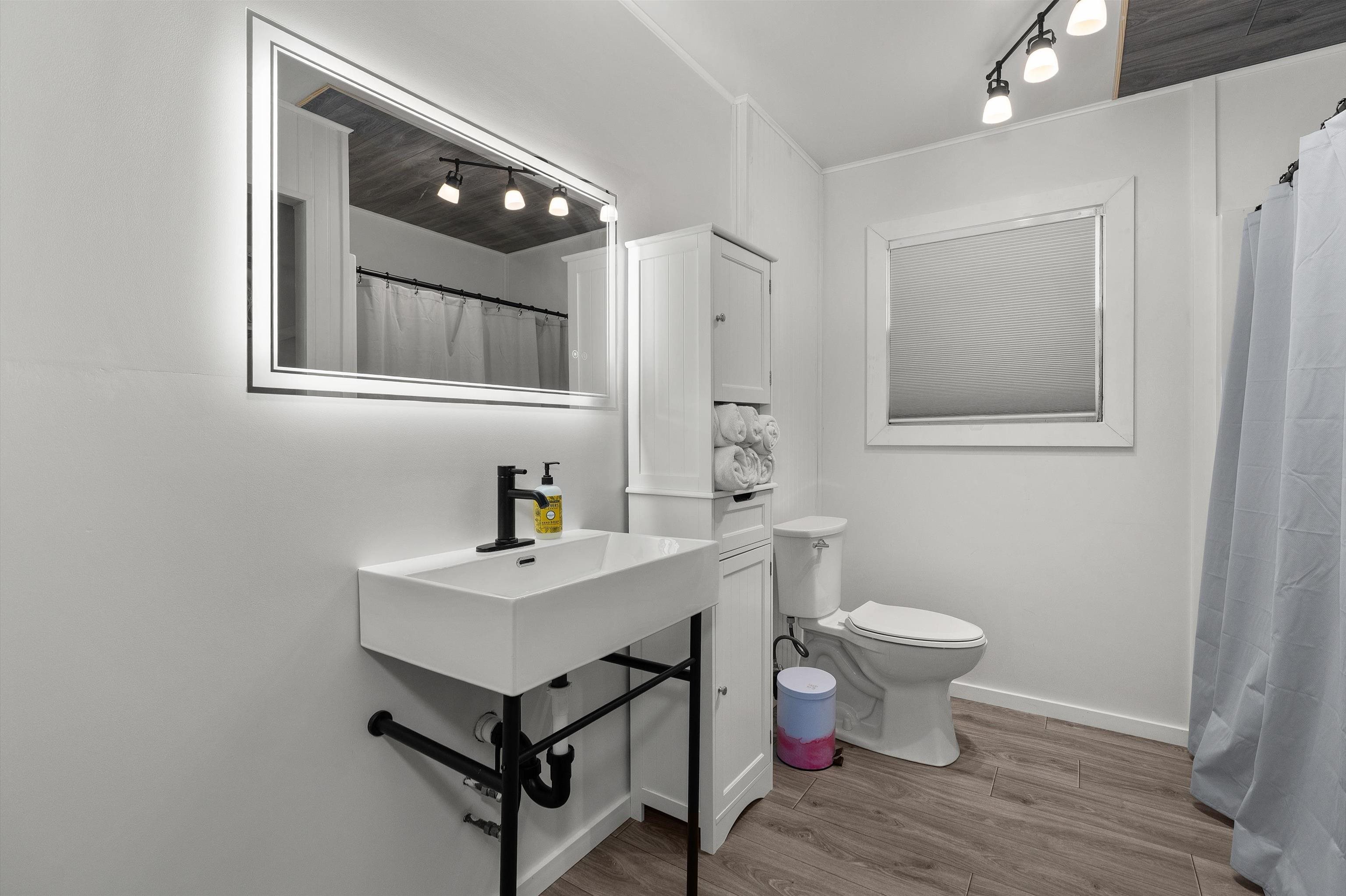403 Benita Dr