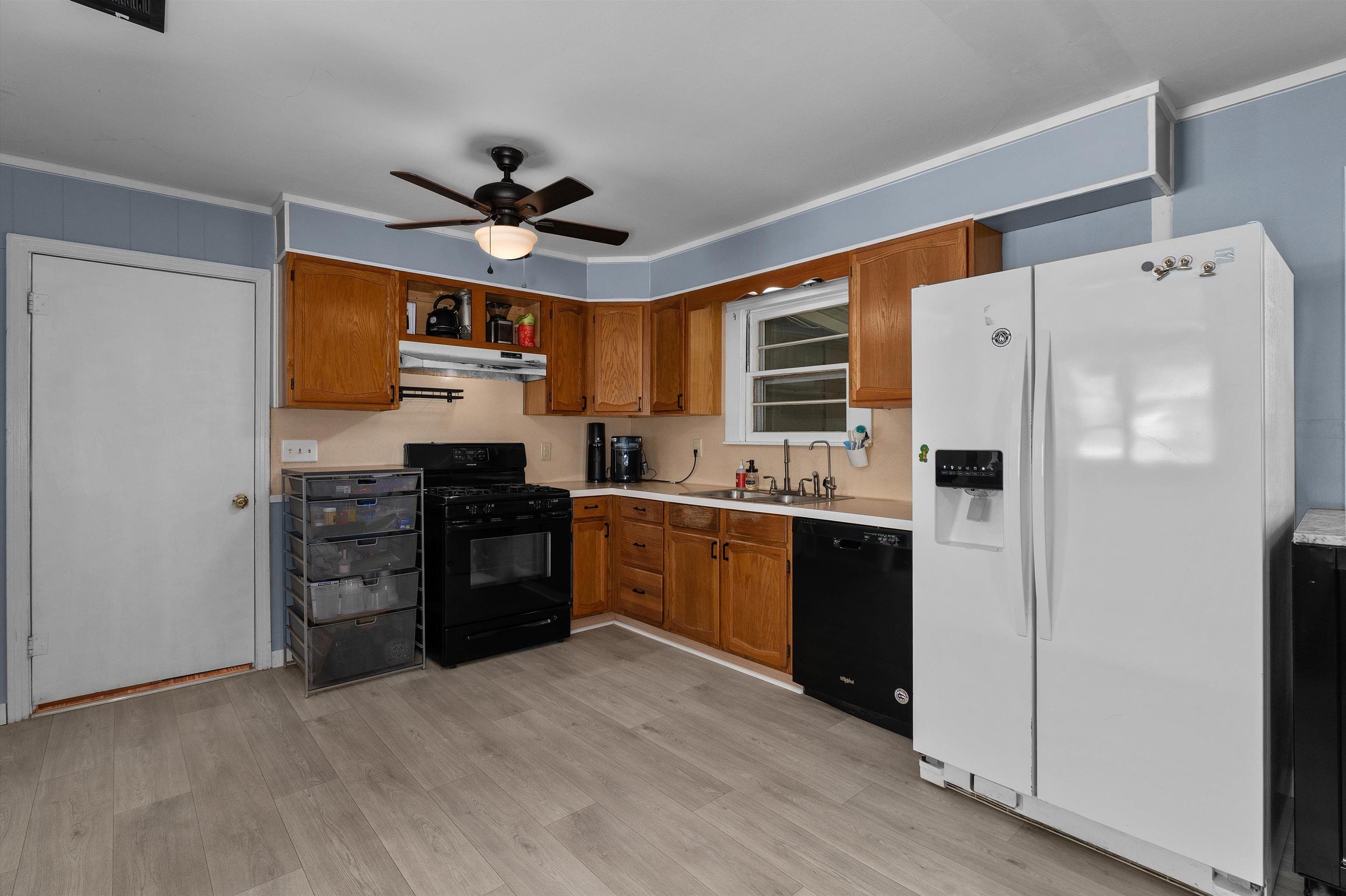 403 Benita Dr