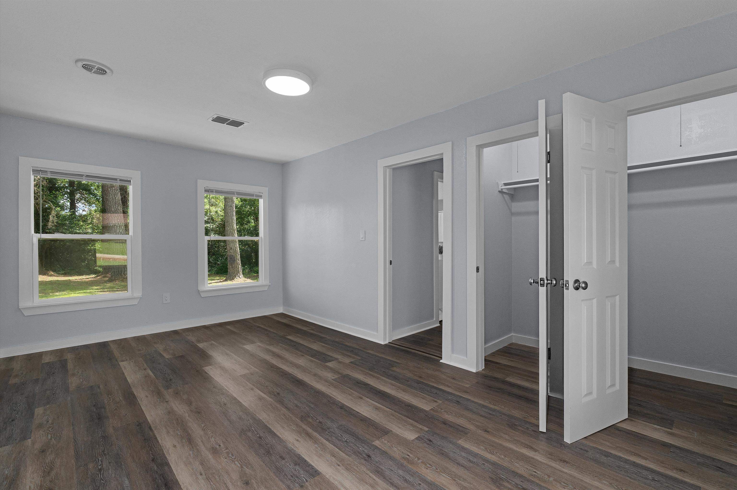 218 Benita Dr
