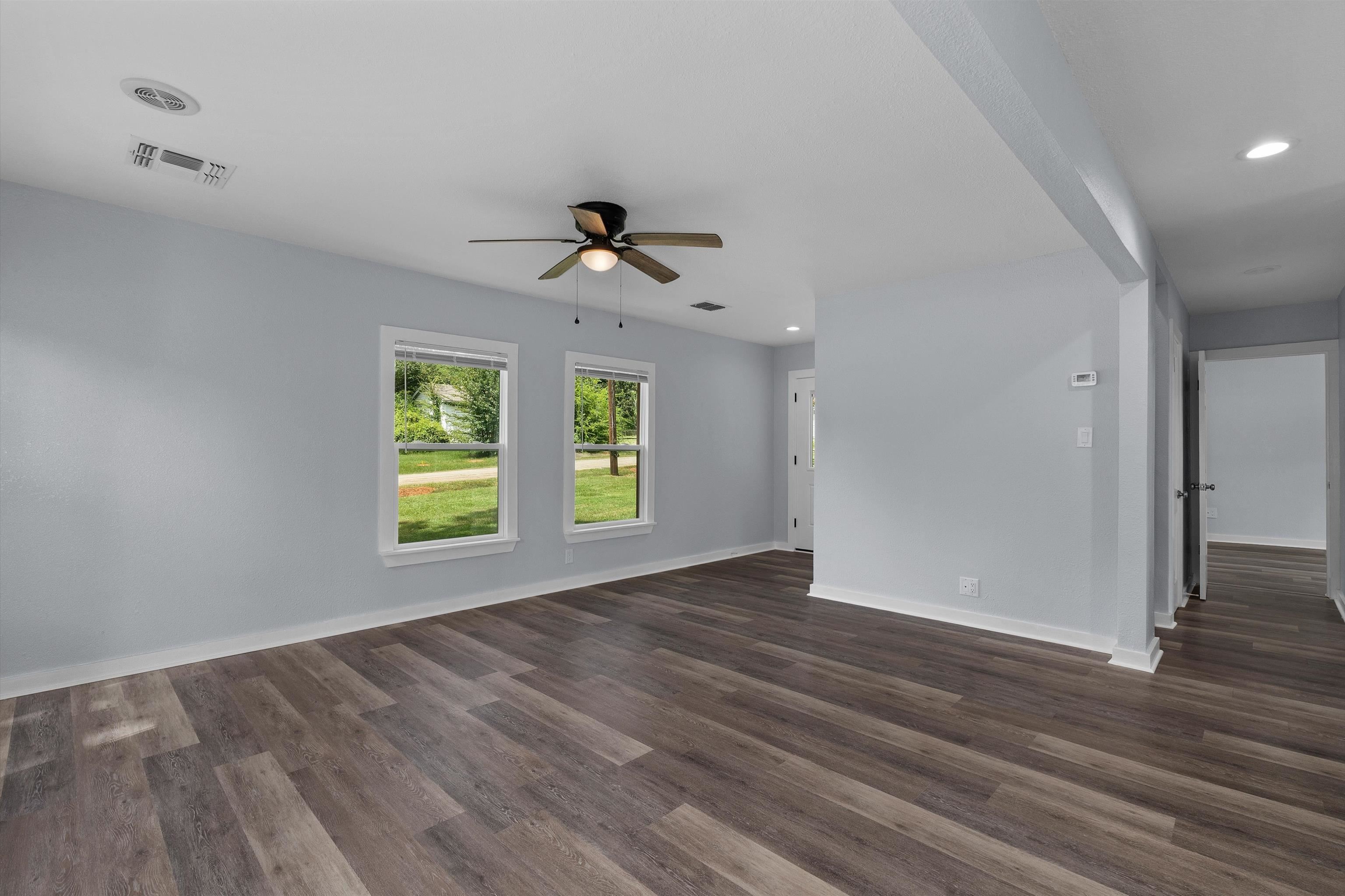 218 Benita Dr