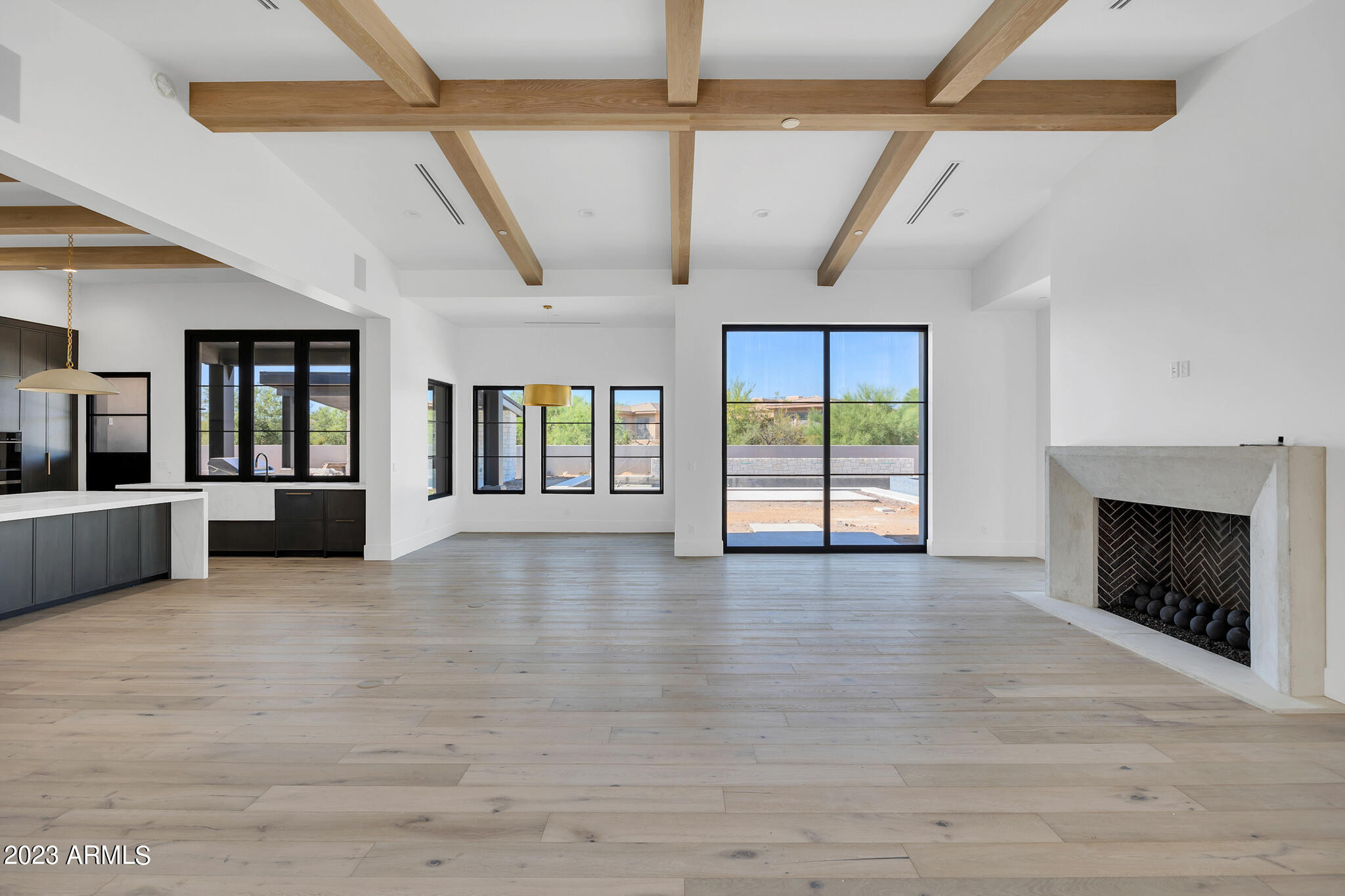 8868 E HUALAPAI Drive