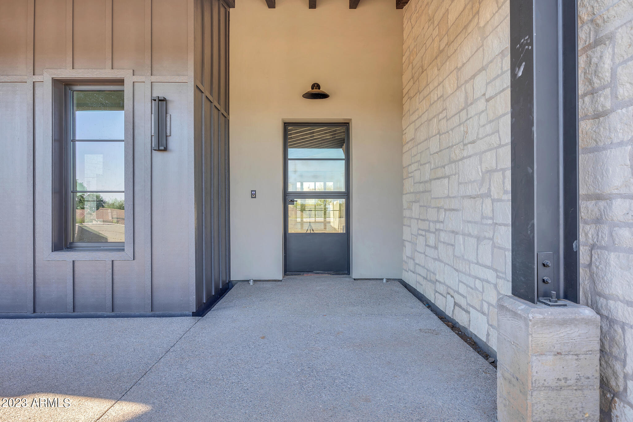 8868 E HUALAPAI Drive