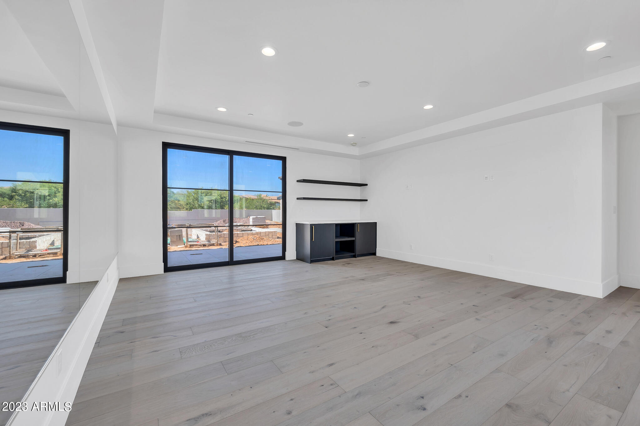8868 E HUALAPAI Drive