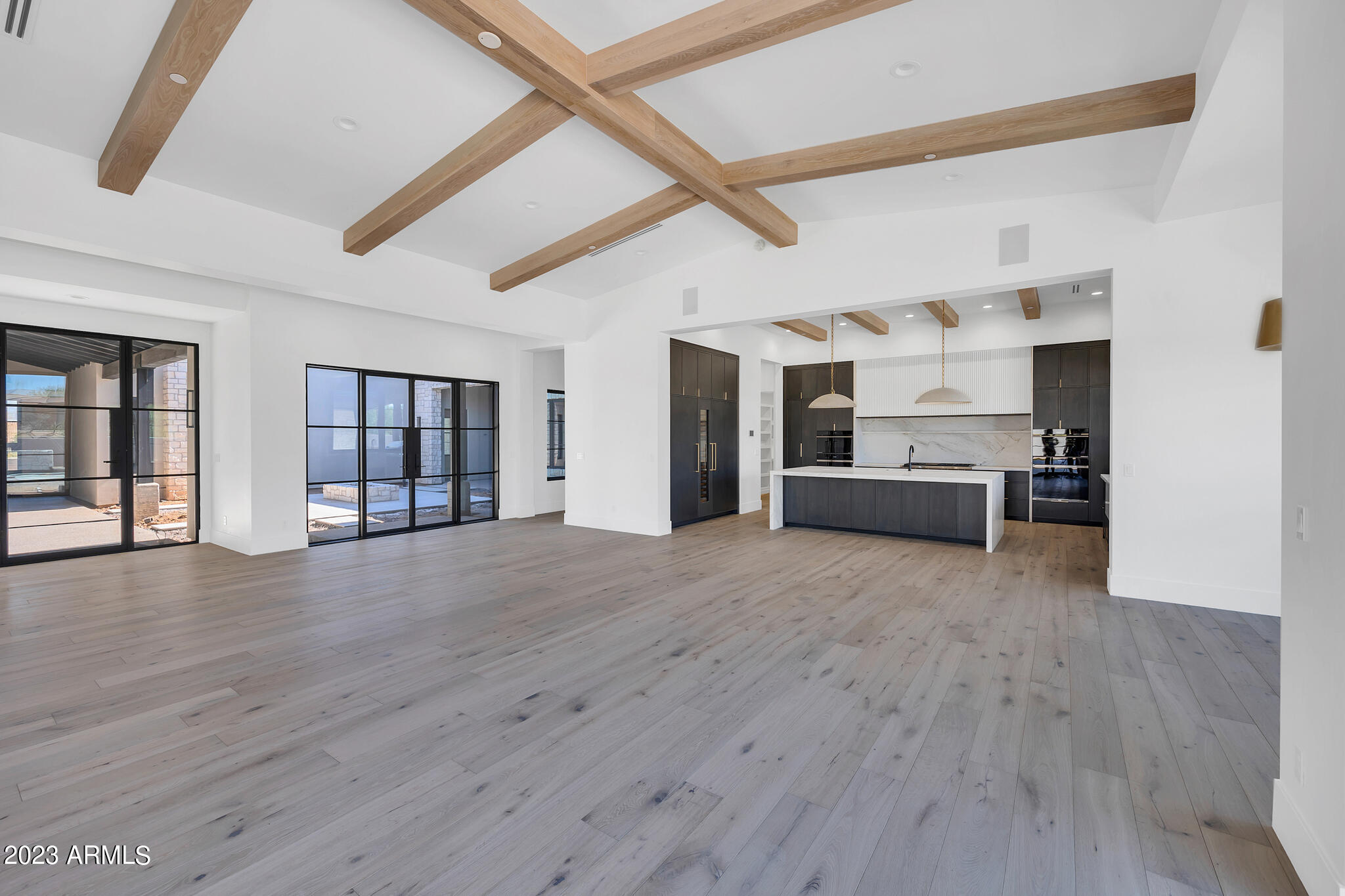 8868 E HUALAPAI Drive