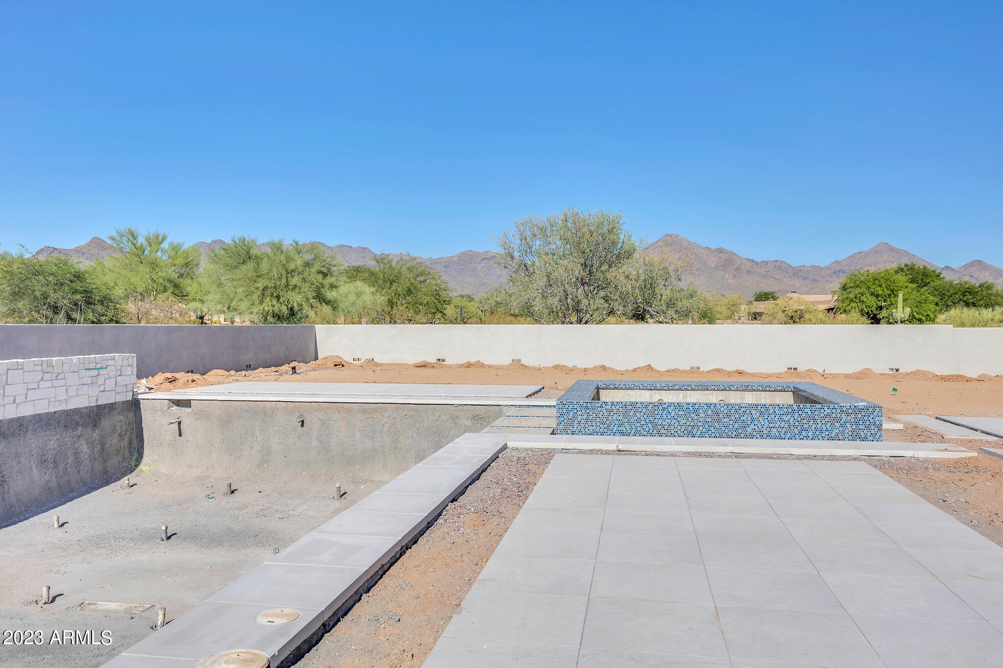 8868 E HUALAPAI Drive