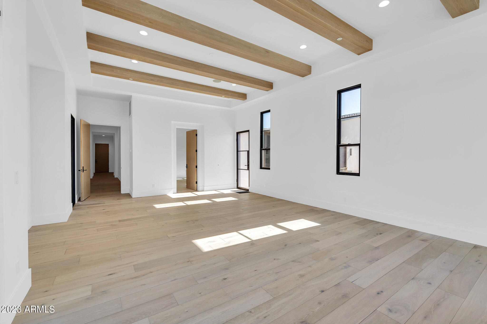 8868 E HUALAPAI Drive