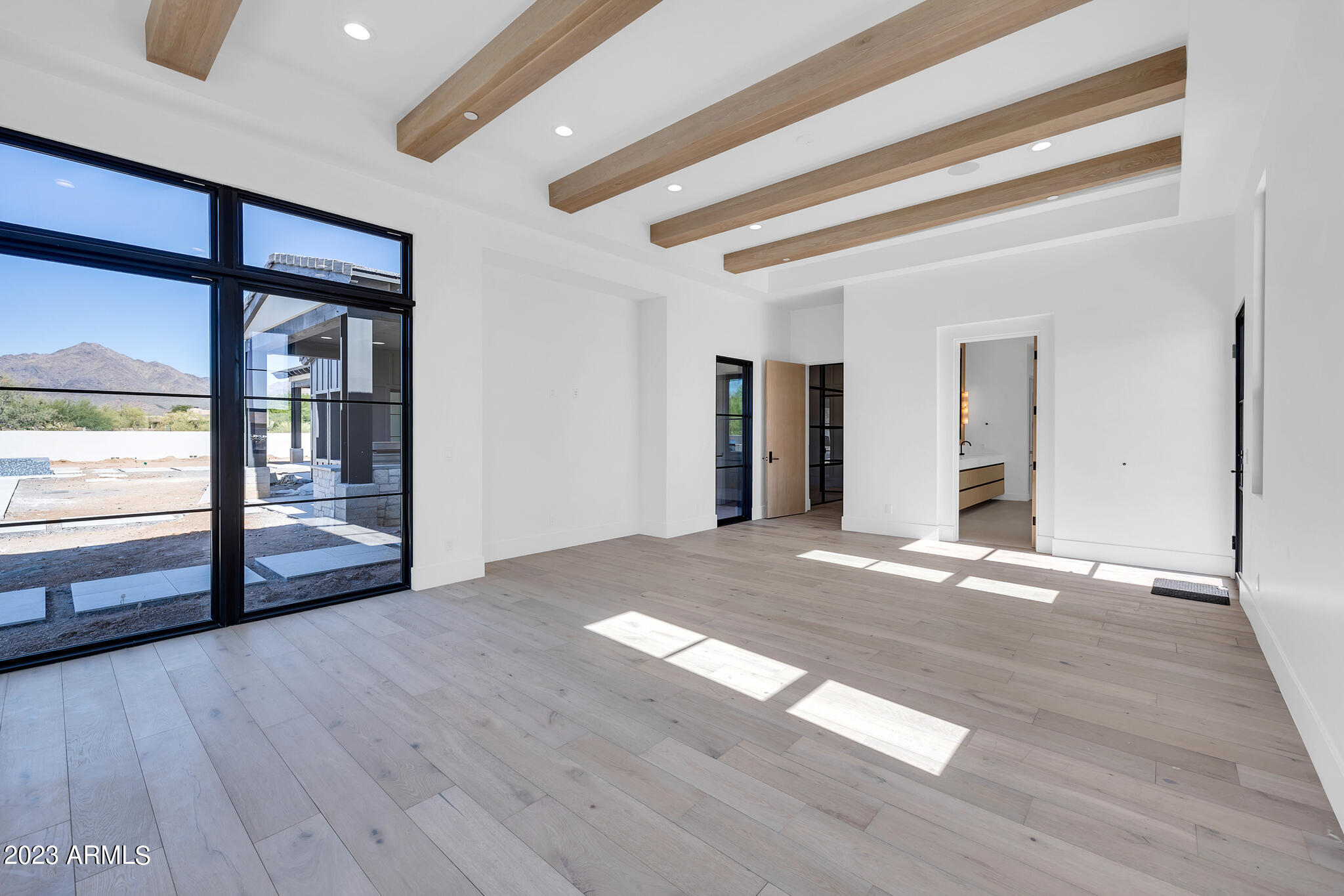 8868 E HUALAPAI Drive
